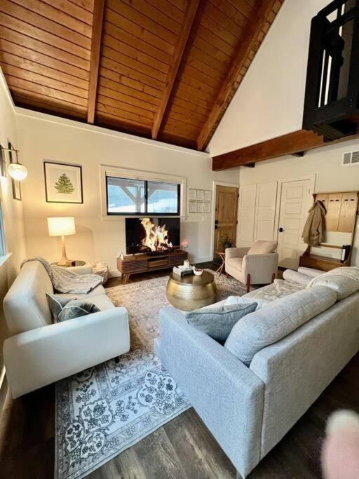 Christmas Tree Cottage Running Springs Экстерьер фото